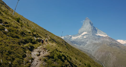 勢(shì)要統(tǒng)治地球！外星人真的在南極建了座金字塔？
