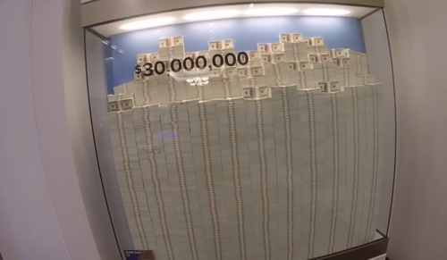 年度最強盜竊案：3000萬美元現(xiàn)金不翼而飛！