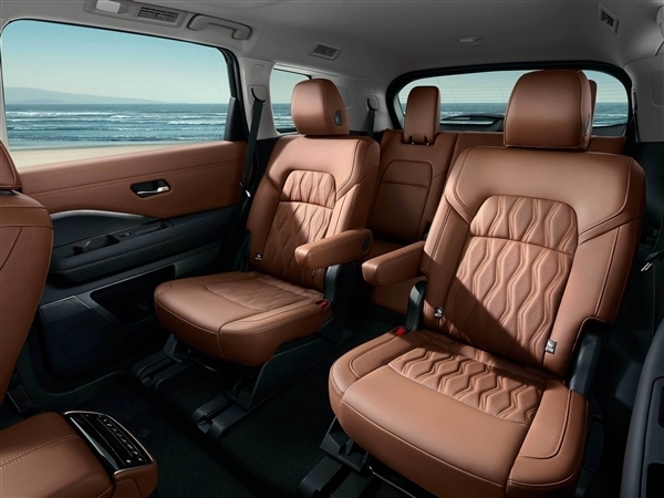 限時僅21.98萬起 日產(chǎn)中大型SUV探陸新車型上市：真的拼了！