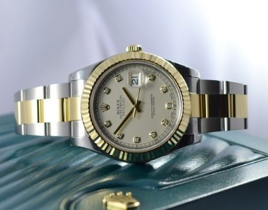 為什么年輕人都不愛戴勞力士而選擇智能手表