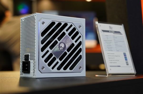 AI催生電源新品類：一篇文章帶你看懂?dāng)?shù)字電源