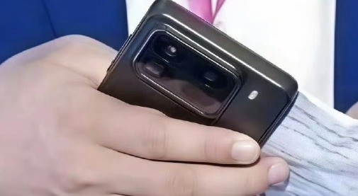 驍龍8至尊版將至 iQOO13/一加13/小米15曝光匯總