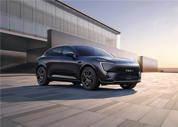 阿維塔2023年度車主智駕數(shù)據(jù)報告：跑了3662萬公里、可繞地球913圈