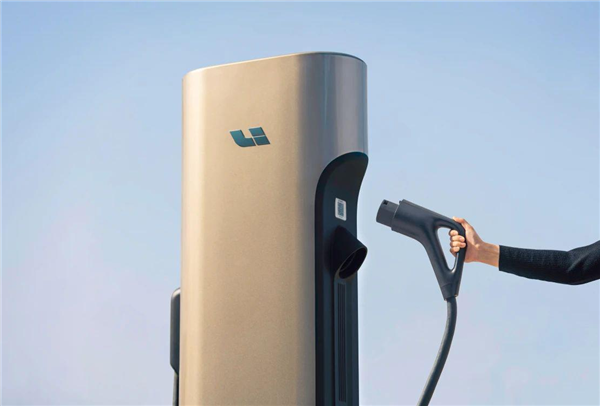 充電12分鐘續(xù)航500公里！理想超充站加快建設(shè) 年底目標(biāo)300座