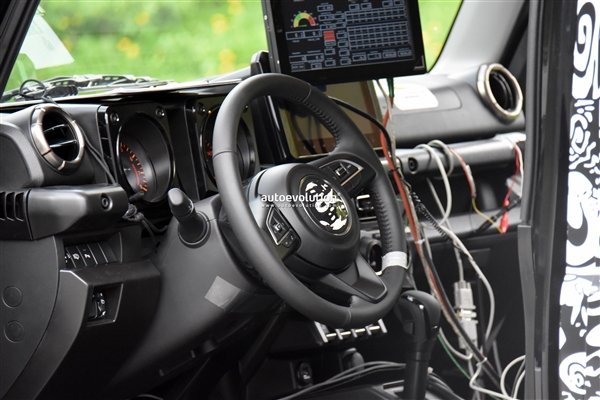 鈴木“大G”！吉姆尼五門版無偽諜照：最多能塞進7個人