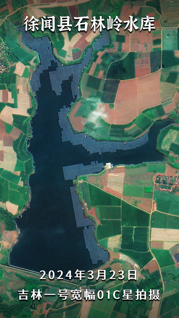 衛(wèi)星看中國菠蘿第一鎮(zhèn)：名副其實(shí)的“菠蘿的海”