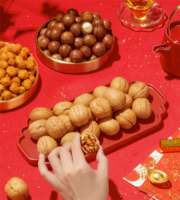 良品鋪子堅果禮盒大促！27元起 腰果、夏威夷果全都有