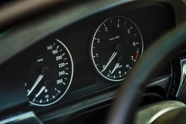 博主吐槽瓜子二手車坑人：18萬賣車 結果被多開了4萬多的發(fā)票