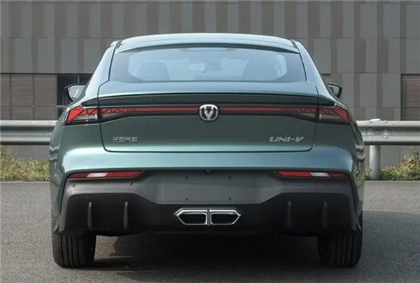 純電續(xù)航50/111公里！全新長安UNI-V插混版動力參數(shù)信息曝光