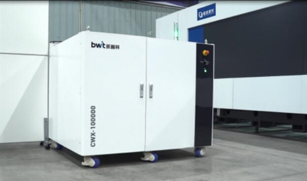 全球首臺(tái)！雷霆100kW超高功率切割設(shè)備問(wèn)世