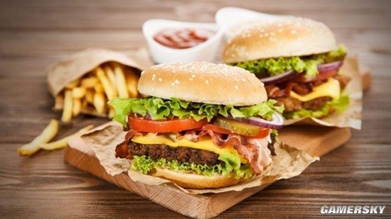 有肉、有菜、有主食 漢堡真的是“垃圾食品”嗎：網(wǎng)友爭議不斷