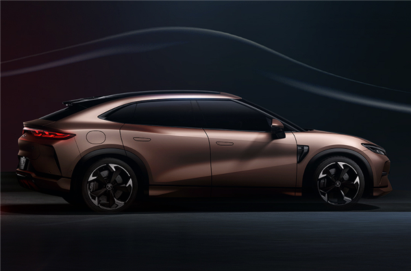 青春版“騰勢N7”  宋L側(cè)面照流出：比亞迪史上最簡潔車型