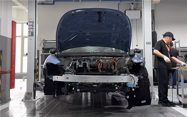 小米SU7賽道撞墻氣 自費大修需花多少錢 當事人：非常便宜！