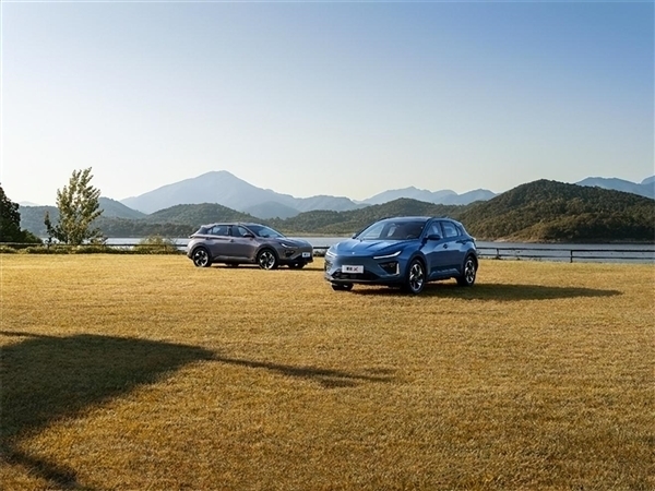 哪吒員工被領(lǐng)導(dǎo)口頭通知降薪 內(nèi)部已建多個討薪維權(quán)群