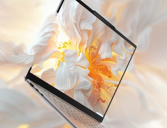 YOGA AIPC來啦！聯(lián)想YOGA多款筆記本上市：最高17999元