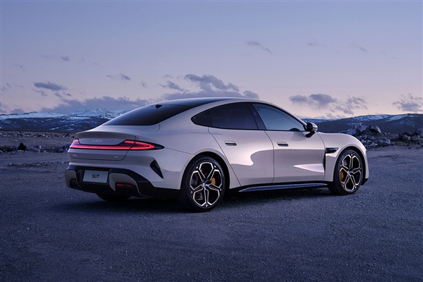 小米汽車回應(yīng)用戶測(cè)試AEB剎停速度未達(dá)標(biāo)：下一個(gè)OTA版本中實(shí)現(xiàn)