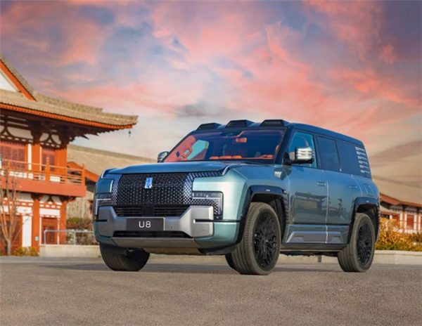 速搶：比亞迪仰望U8發(fā)放微信紅包封面 中國自己的百萬豪車