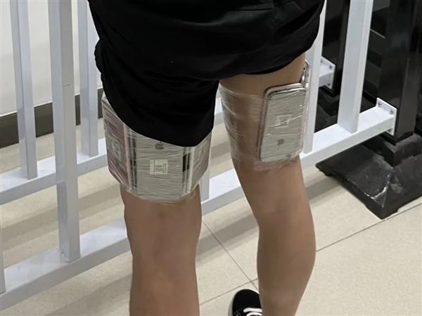 男子渾身綁滿手機(jī)進(jìn)境被查：一查40部蘋果iPhone 6
