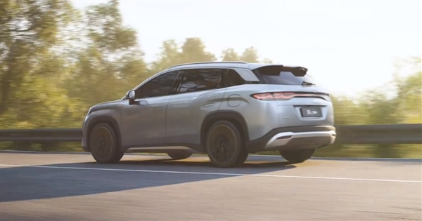 重磅炸彈來了！宋L DM-i高清宣傳片正式公布：比亞迪首款續(xù)航破2000公里的SUV