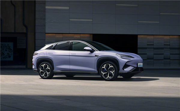 e平臺(tái)3.0 Evo首車 比亞迪海獅07EV今晚上市：首搭23000轉(zhuǎn)電機(jī)