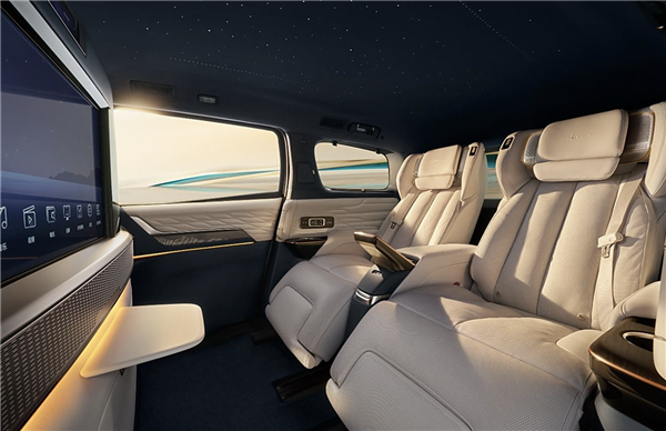 合資豪華MPV天花板！全新別克世紀(jì)定檔11月12日上市：預(yù)售價48.99-71.99萬元