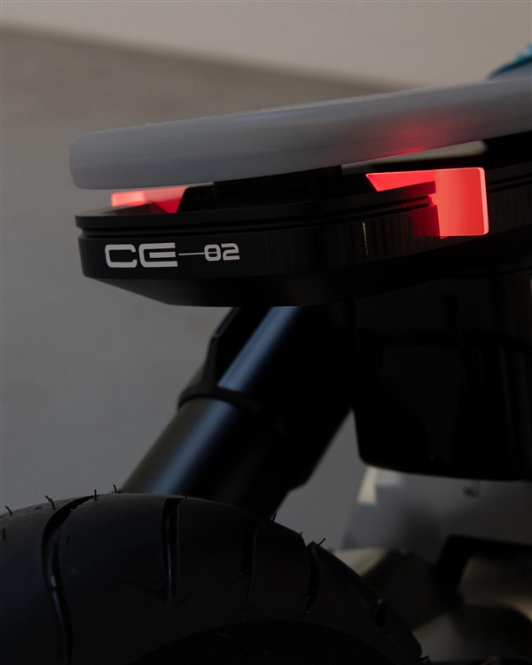 寶馬隆重推出寶驢