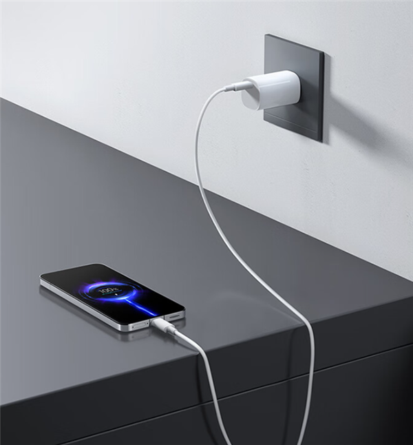 小米3A Type-C快充數(shù)據(jù)線上架：只要19元 僅蘋(píng)果1.3折