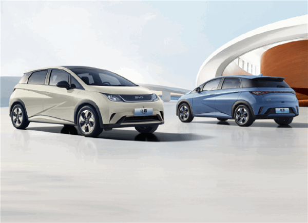 比亞迪2025款海豚上市：起步續(xù)航大增118公里 還賣9.98萬(wàn)