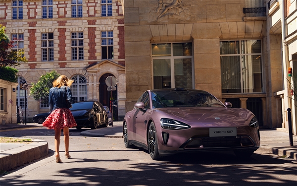 官方公布小米SU7巴黎之旅PC、手機壁紙 趕緊來換