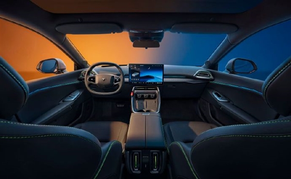 選它還是極氪007！極狐阿爾法S5開啟預(yù)售：19.98萬元起