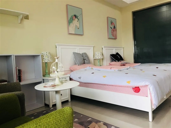 京東：近百名快遞小哥三年收入超百萬！全員“五險一金”