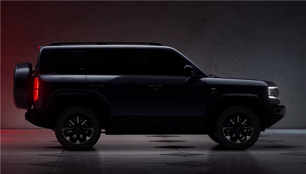 或售40萬(wàn) 比亞迪方程豹首車(chē)豹5全公開(kāi)：能改寫(xiě)硬派越野市場(chǎng)