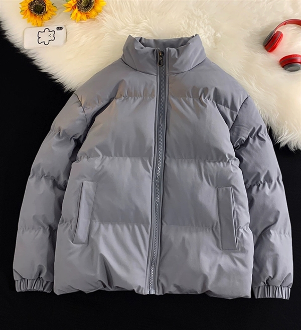 冬天必備：瘋龐克純色羊羔絨棉服79元抄底