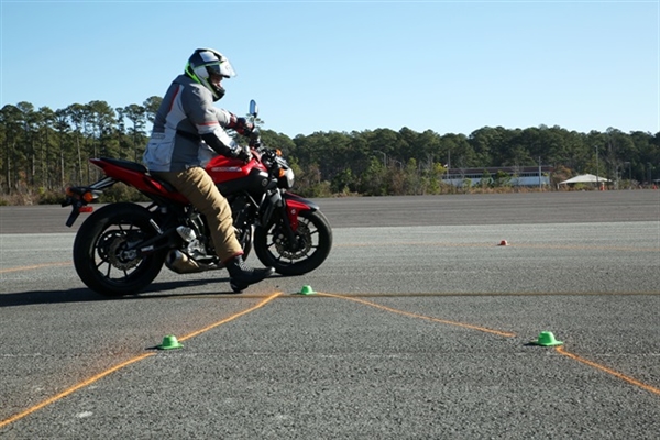 未成年無(wú)證騎摩托致同學(xué)8級(jí)傷殘 沒(méi)承擔(dān)全責(zé)：網(wǎng)友感慨以后開(kāi)車別帶人？