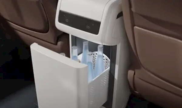 比亞迪全新MPV夏內(nèi)飾正式官宣：冰箱彩電大沙發(fā)一應俱全