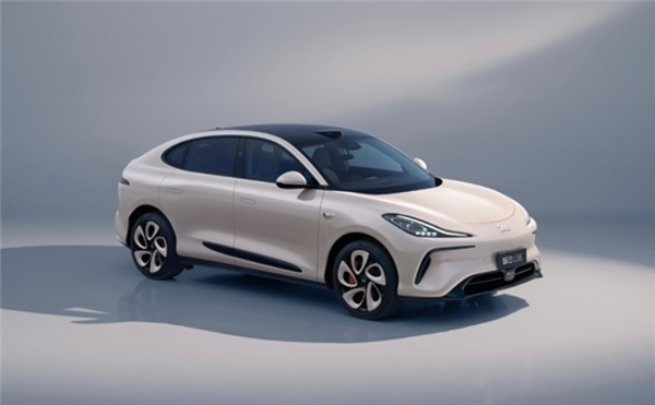 曝智己出現(xiàn)大規(guī)模車機(jī)故障：儀表不顯車速擋位、無雷達(dá)提醒、轉(zhuǎn)向聲音