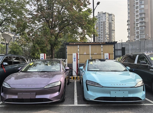 余承東：智界新S7和華為Mate 70系列一起發(fā)布