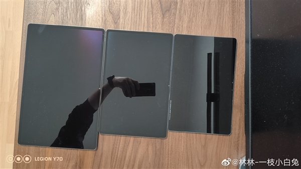 14.5英寸超大屏！聯(lián)想拯救者Y900真機(jī)亮相