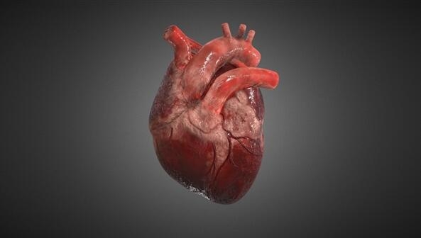 女子泡腳心臟驟停搶救1小時(shí)奇跡生還 醫(yī)生感嘆：很少見