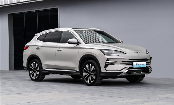 第五代DM首款SUV！新款比亞迪宋 PLUS官圖發(fā)布：內(nèi)核大升級(jí)