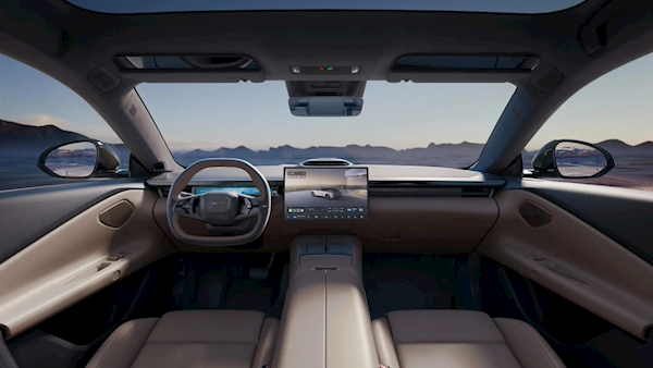 搭載路特斯同款高階智駕方案！領克Z10：上市交付即支持全國高速NOA