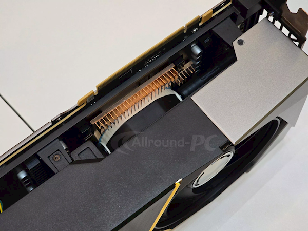 4.5插槽巨物！微星RTX 4090 SUPRIM FUZION用上一體水冷