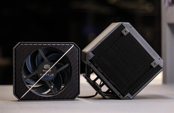 酷冷至尊推出V8 3DVC散熱器：解熱功耗達(dá)到300W