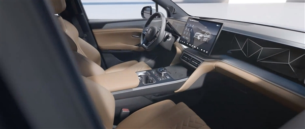 15萬絕殺！比亞迪宋L DM-i內(nèi)飾高清圖曝光：配備水晶檔把、氛圍燈搶眼