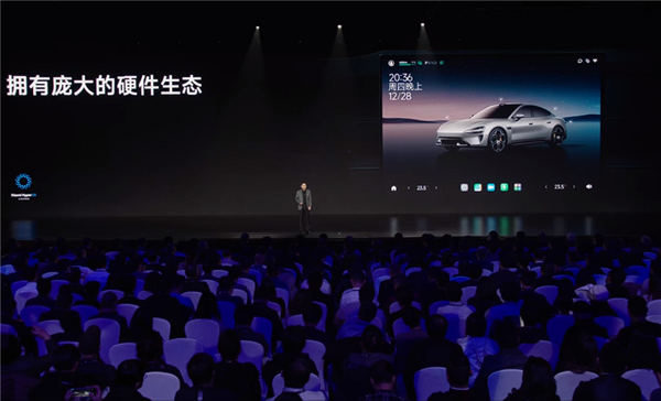 小米汽車智能座艙公布：翻轉(zhuǎn)式儀表屏、座椅可掛載平板電腦