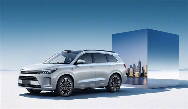 遠(yuǎn)超特斯拉！問界口碑領(lǐng)先行業(yè)：新能源品牌新車質(zhì)量排名第一