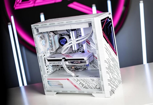 七彩虹推出iGame Ultra“全家桶”主機(jī)：14代i5+RTX 4070 Ti