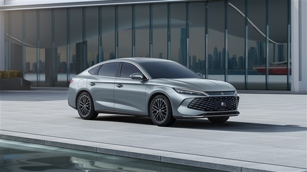 7月全國新能源乘用車批發(fā)95萬輛：比亞迪獨占1/3市場