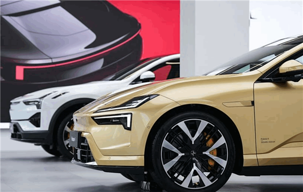 極星國內(nèi)首家售前、售后一體門店！極星上海體驗中心開業(yè)