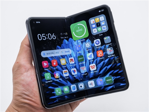 OPPO Find N2不止是比直板手機輕 劉作虎：人像效果也絕了